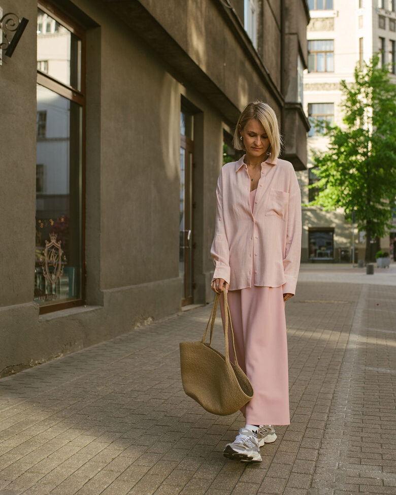 Slip kleita klasiskajā garumā, MAIGI SĀRTA