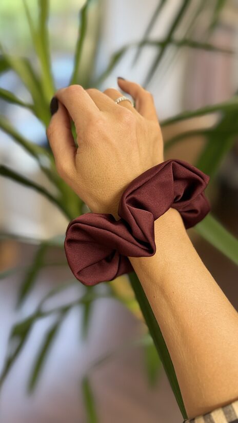 Scrunchy satīna matu gumija, BURGUNDIJA
